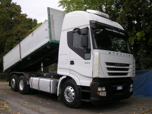 STRALIS 260.560