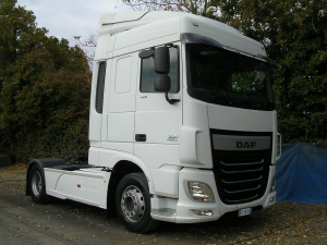 XF 460